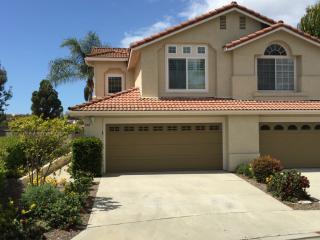 344 Ferrara Way, Vista CA  92083-4804 exterior