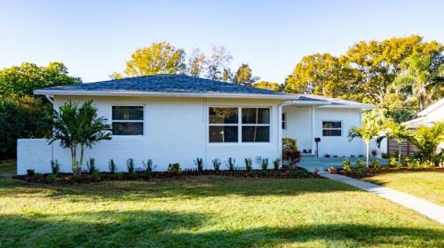 7116 Date Palm Ave, Saint Petersburg FL  33707-2014 exterior