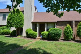 230 Harpers Mill Ct, Hermitage, TN 37076-1303