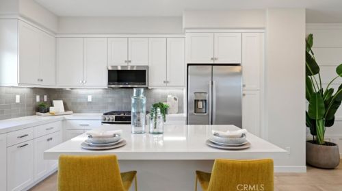 1663 Lincoln Ave, Anaheim, CA 92801-5502