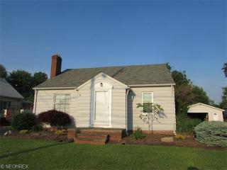 336 Eastland Rd, Berea, OH 44017-2019