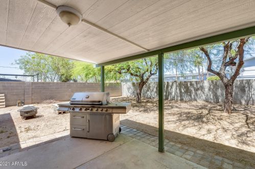 9414 11th Pl, Phoenix AZ  85020-2604 exterior