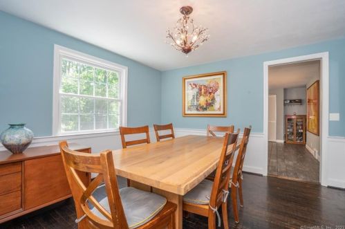 200 Mountain Rd, Hartford CT  06111-1509 exterior