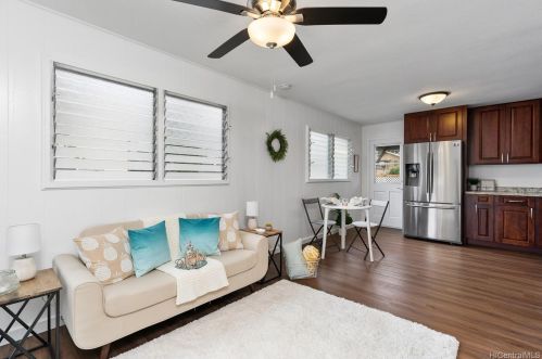 246 Olive Ave, Wahiawa, HI 96786-1764