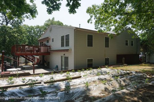 271 Joe Parker Rd, Lakewood NJ  08701-3819 exterior