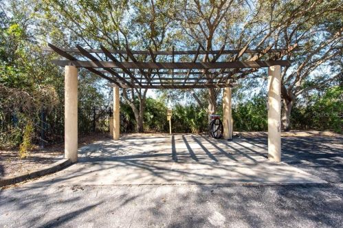 5703 Legacy Crescent Pl, Riverview FL  33578-2820 exterior