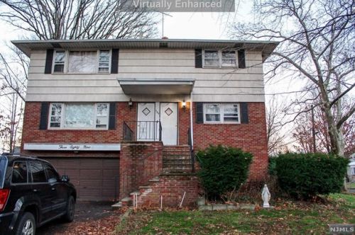 389 Teaneck Rd, Ridgefield Park NJ  07660-2013 exterior