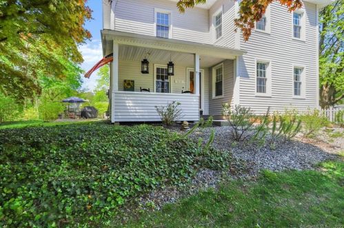 47 Jerusalem Hl, Bridgeport, CT 06611-5118