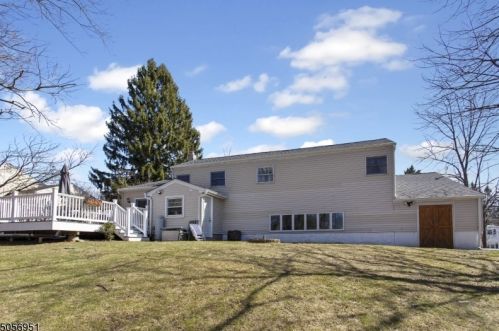 9 Corwin St, Dover NJ  07869-3431 exterior