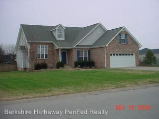 3804 Benjamin Dr, Clarksville TN  37040-5693 exterior