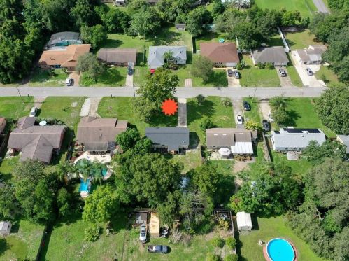 208 Delespine Dr, De Bary, FL 32713-3008
