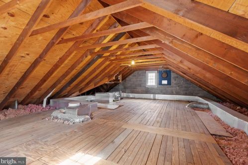 106 Roselle Ave, Lancaster PA  17603-6672 exterior