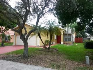 12485 7th Pl, Hollywood, FL