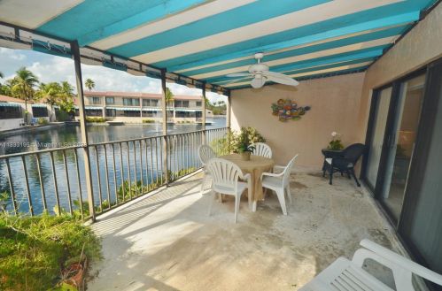 14528 Balgowan Rd, Hialeah FL  33016-6436 exterior