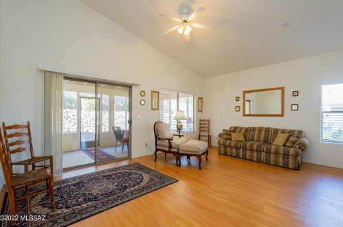 2513 Camino Reloj, Green Valley, AZ 85614-4923