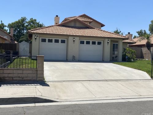 1554 Glenview St, San Bernardino CA  92411-1503 exterior