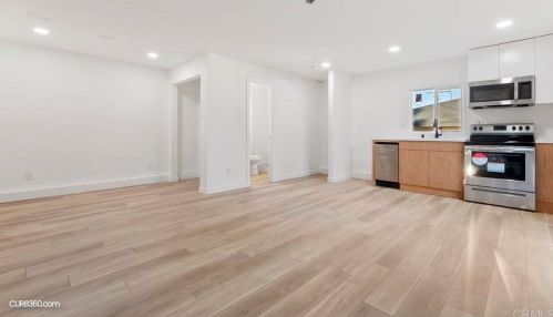 3511 Oliphant St, San Diego CA  92106-1729 exterior