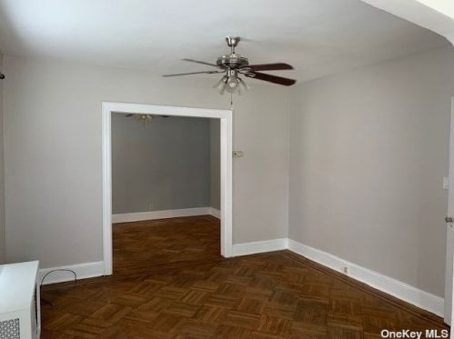 239 Jacob St, Floral Park NY  11003-2229 exterior