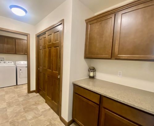 8455 Westbrook Dr, Sturtevant WI  53177-2893 exterior