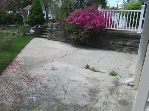 235 Lake St, South Fallsburg NY  12779-5324 exterior