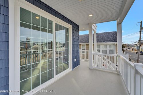 303 Webster Ave, Pelican Island, NJ 08751-2335