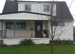 14880 Gallatin Blvd, Cleveland, OH 44142-2425