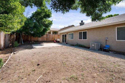 139 Melton Way, Wheatland CA  95692-9238 exterior
