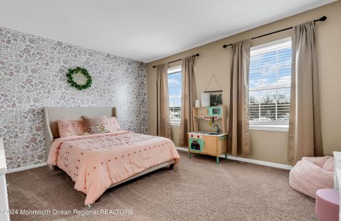 19 Conifer St, Wall Township NJ  07731-2620 exterior