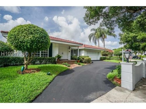 3070 35 St, Hollywood FL  33021-2512 exterior