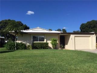 3255 Brunswick Ln, Sarasota, FL 34239-5730