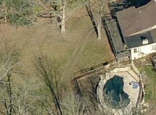 8007 Riverside Dr, Dublin OH  43016-9521 exterior