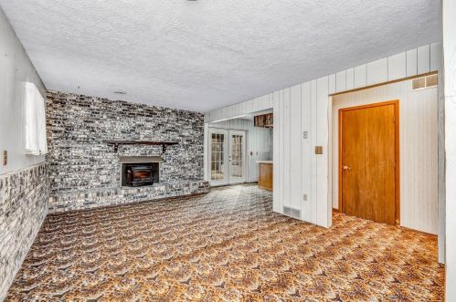 6488 Morning Sun Rd, Miami OH  45056-8841 exterior