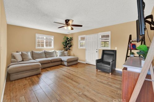 1573 Lassen St, Redlands CA  92374-2355 exterior