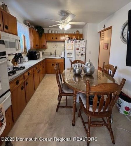 107 Manhattan St, Jackson Twp NJ  08527-2545 exterior