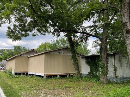 1601 Caldwell St, Dallas, TX 75223-3316