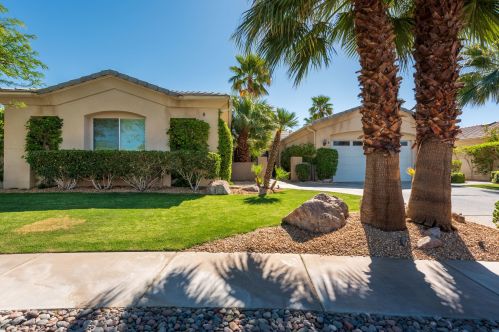 8 Bollinger Rd, Rancho Mirage, CA 92270-2711