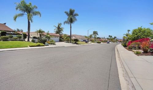 1901 Hacienda Dr, El Cajon CA  92020-1056 exterior