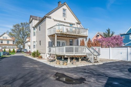 223 Filbert St, Roselle Park, NJ 07204-2215