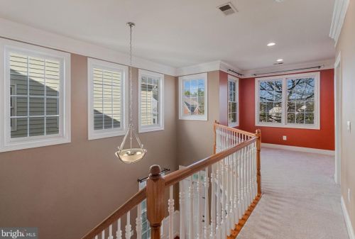 13101 Taverner Loop, Woodbridge VA  22192-5333 exterior