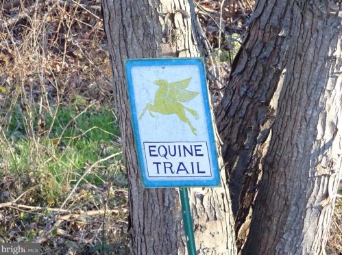 131 Furlong Way, Red Lion PA 17356-8776 exterior