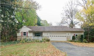 8124 Mentor Ave, Concord Township OH  44060-5746 exterior