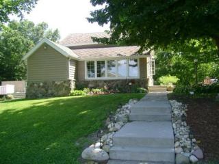 696 Plat Rd, Colgate, WI 53017-9708