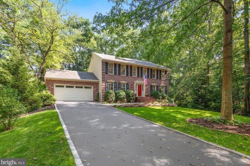 6663 Ridgeway Dr, Springfield, VA 22150-4317