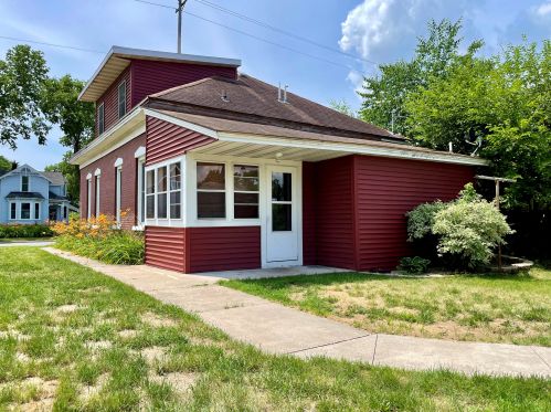 1315 Market St, La Crosse WI  54601-4846 exterior