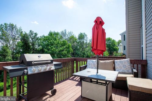 521 Quincy St, Collegeville, PA 19426-3996