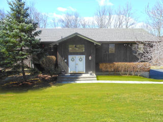 77 Tommy Ct, Mahopac, NY 10541-1055