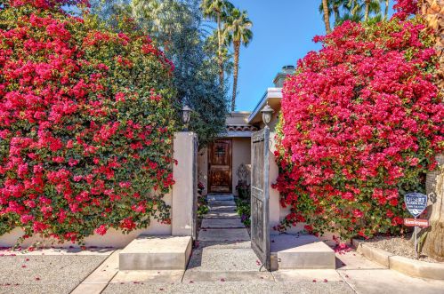 40983 Bob Hope Dr, Rancho Mirage, CA 92270-4414