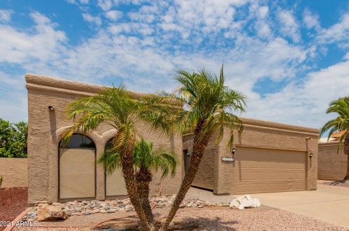 9556 Palomino Pl, Chandler, AZ 85248-6527