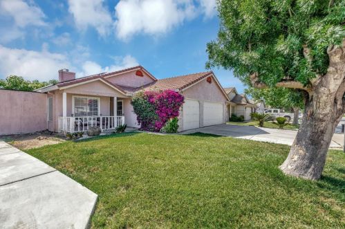 340 San Tropez Dr, Hollister, CA 95023-7143