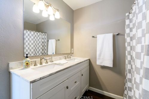 748 Mill St, Lake Elsinore CA  92530-4336 exterior